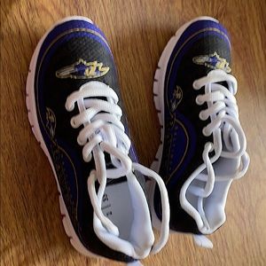 Baltimore ravens youth size 2 mesh shoes.